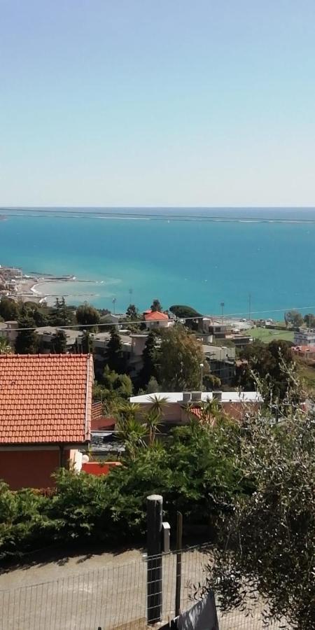 Bbq House Apartment Сан Ремо Екстериор снимка