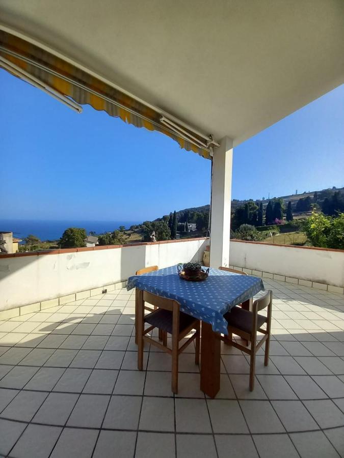 Bbq House Apartment Сан Ремо Екстериор снимка