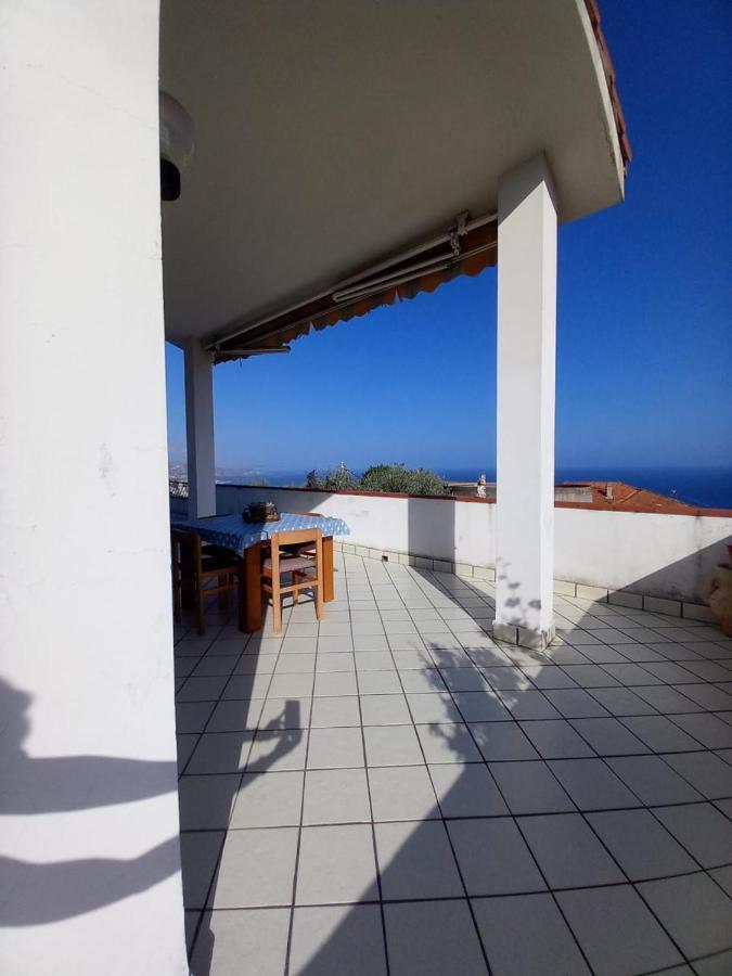 Bbq House Apartment Сан Ремо Екстериор снимка