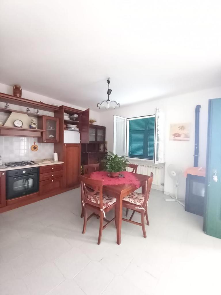 Bbq House Apartment Сан Ремо Екстериор снимка